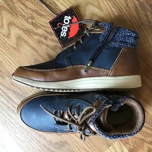 Womens Neve Winter Boots Lace-up